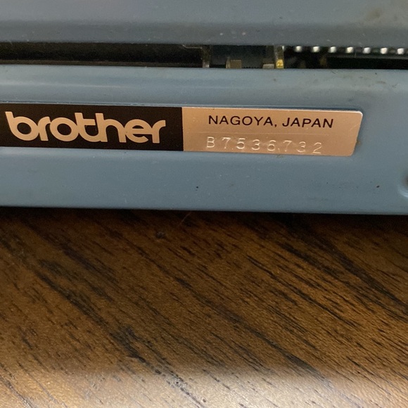 Webster, XL – 500 blue typewriter with white keys 1976 - Picture 6 of 6